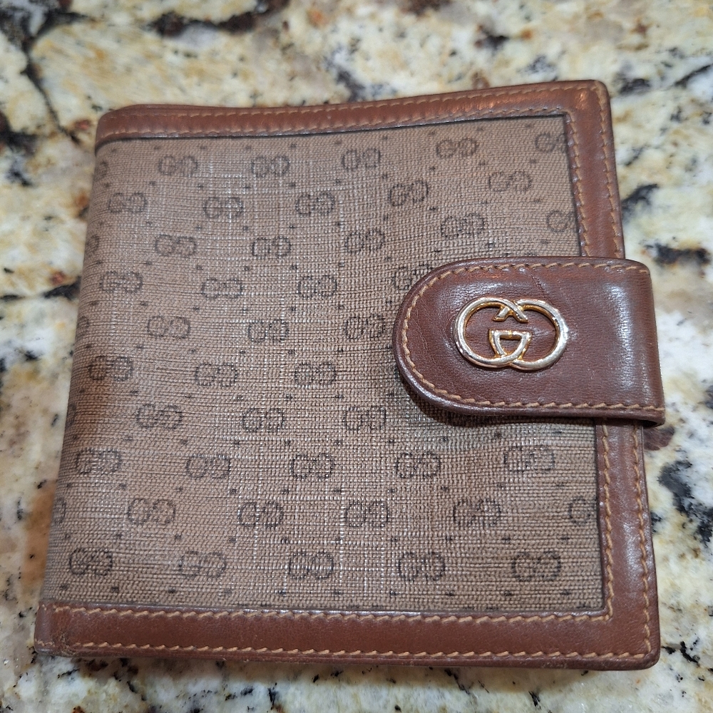 Vintage Gucci Bifold Wallet - Sold As Is
